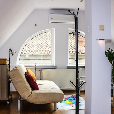 Split Crib - Chill Studio In Historic Brasov Exterior photo